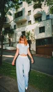 MartinaDean 🤎Street💜 Pic 3
