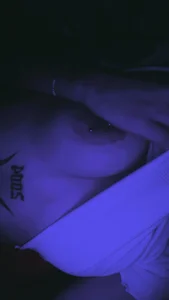 Issaa_Tyler Do you like it like that? صورة واحدة|Issaa_Tyler Do you like it like that? صورتان|Issaa_Tyler Do you like it like that?  صور|Issaa_Tyler Do you like it like that?  صورة