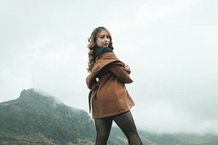 Katalina_Evansのat the top of the mountain 😈🍒🌠の 4枚の写真