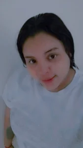 brunnette_hot Foxy charm 😈 with sultry vibes 🫦💄 Immagine 