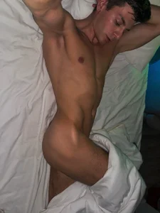 1.8 de Walt_Enjoy  2 Imagens