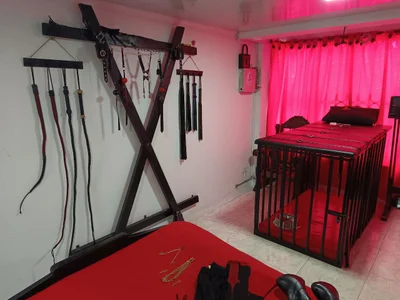 Kinkster_JadeのWelcome To My Dungeonの 3枚の写真