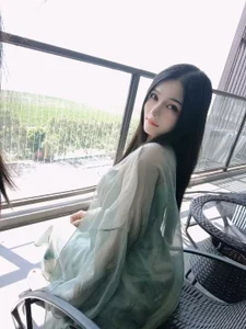 beibei08 Public Pic 3