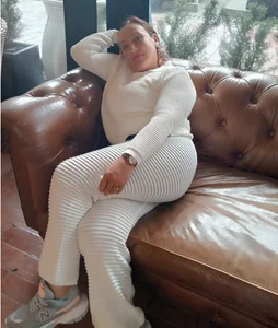 me de dangerous_milf  4 Imagens