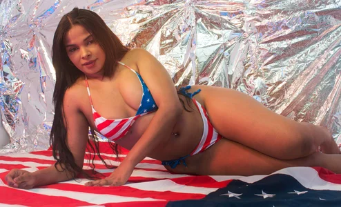 DeniseMoca Let's celebrate the 4th of July Pic 4