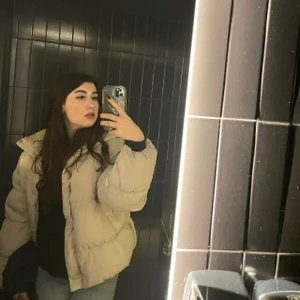 AshlynWabasha my trip to stripchat prt 2 Hình