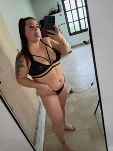 curvyhot27 🔥 Pic 4