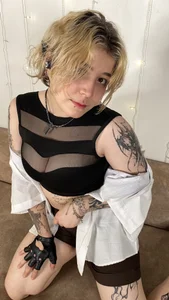 Alex_Howell Public Immagine  4