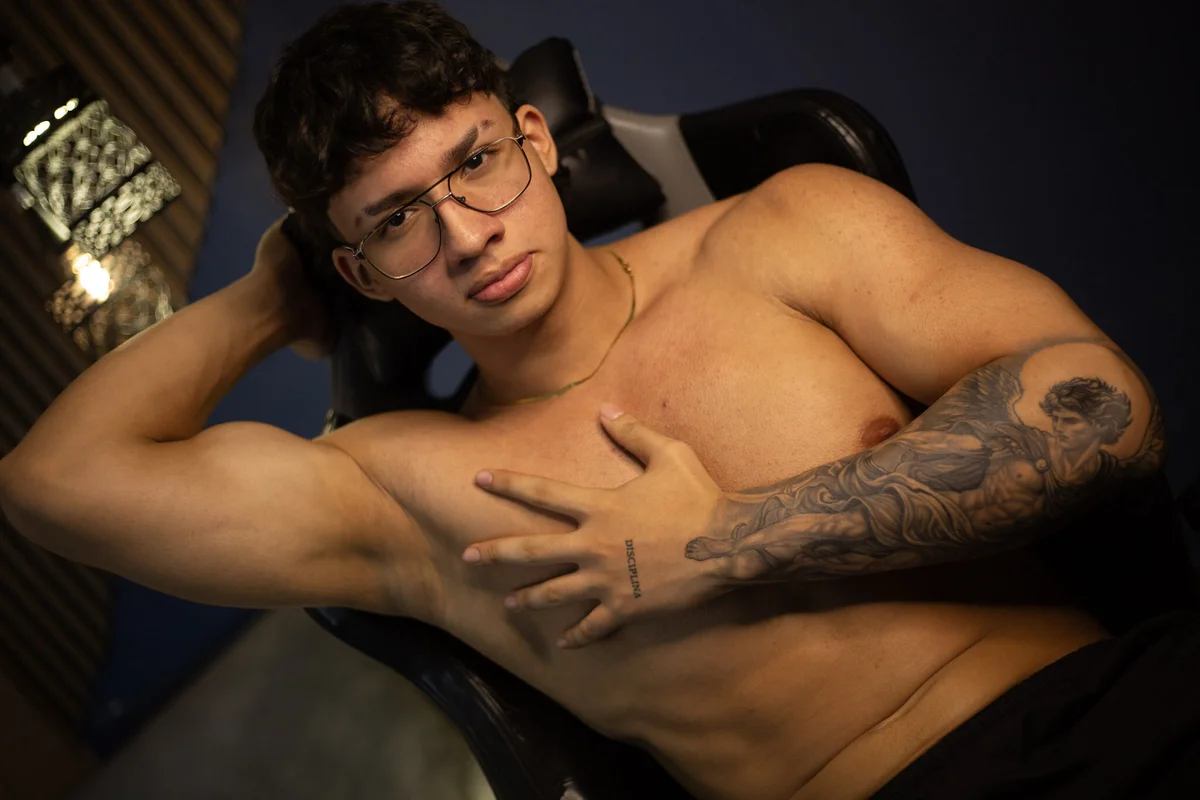 Axxel_Muscle Populært bilde 8970
