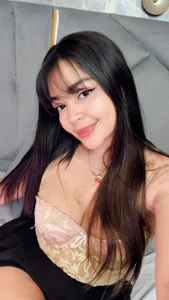 KimDevinne “The temperature rises every time I think of you.” Pic 2