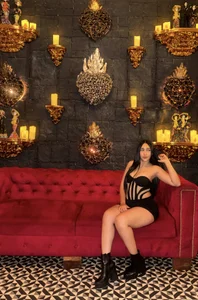 isabellaHill2 Public รูป  6