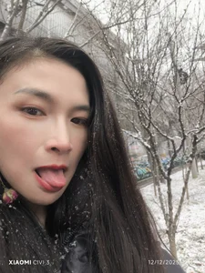 yinyin326 入冬第一场雪 Pic