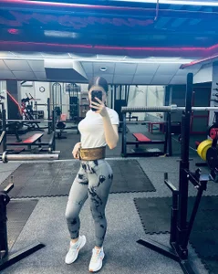 CarolannMirjah at the gym💪 Pic 3