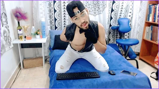 mmmm de Liam_hairy  5 Imagens