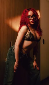 liljane_ Public Pic 4
