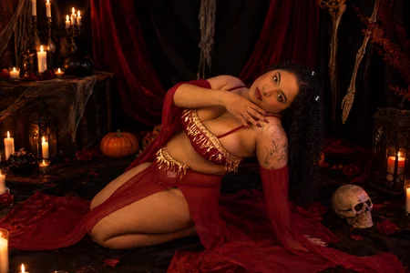 elena_wolff Would you dare to be my Halloween date? зображення 2