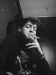 stonne69 smoke 🚬 Foto