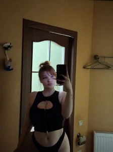 Clumsy_Nana I'm waiting for a like on these hot photos 사진 3