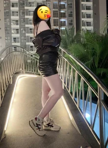 Jin_Yourlover If you kiss me, I won't mind kissing you back. Pic 2