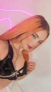 kiss me de Miah_hilton2 Foto