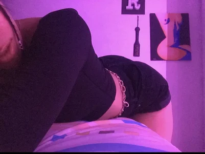 rebekah_muller Public Pic 5