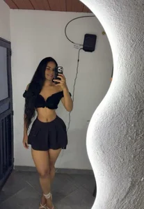 NikolRose flirtatious Billede