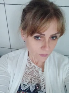 Por ai em algum lugar pra fazer alguma de 20Com3eR  7 Imagens