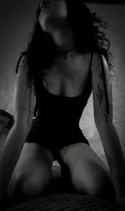 ViolettNyx 🫣 صورة واحدة|ViolettNyx 🫣 صورتان|ViolettNyx 🫣  3 صور|ViolettNyx 🫣  3 صورة