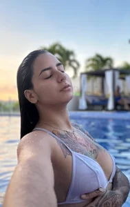 Kittyhell_cam beach memories✨ 사진