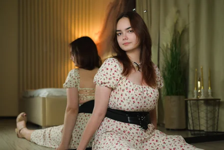 Lily__EvansDelicate innocence图片 4