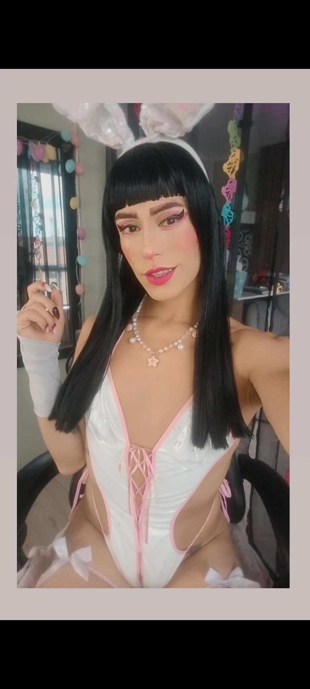 Трендове зображення  1723 tevenwhiite