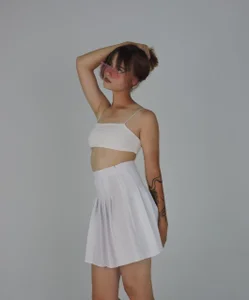 mysticcherryx: Just me, Emma ( 4 фото)