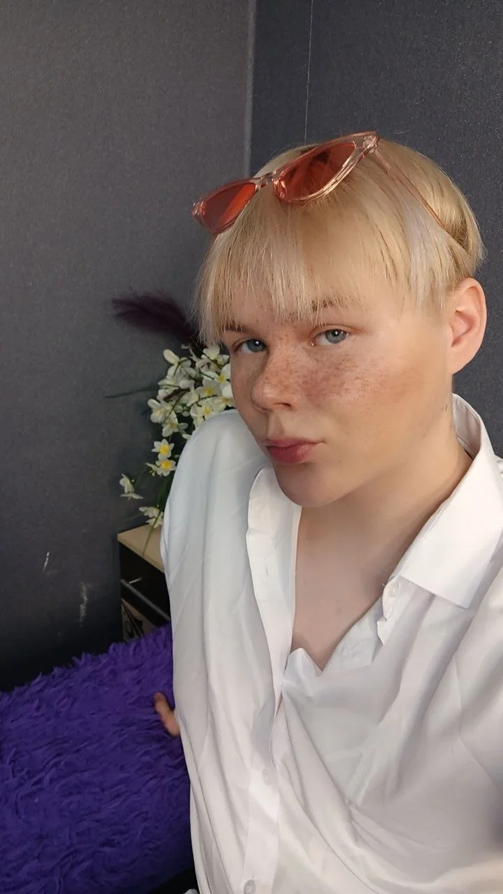 Трендове зображення  5830 Mark_Brain