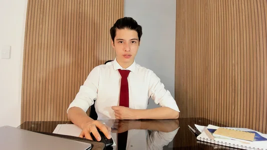 Allen_clark: WORKERS' DAY❤ ( 5 фото)