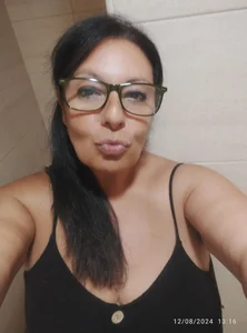 Anais-Te-La-Como Public Pic