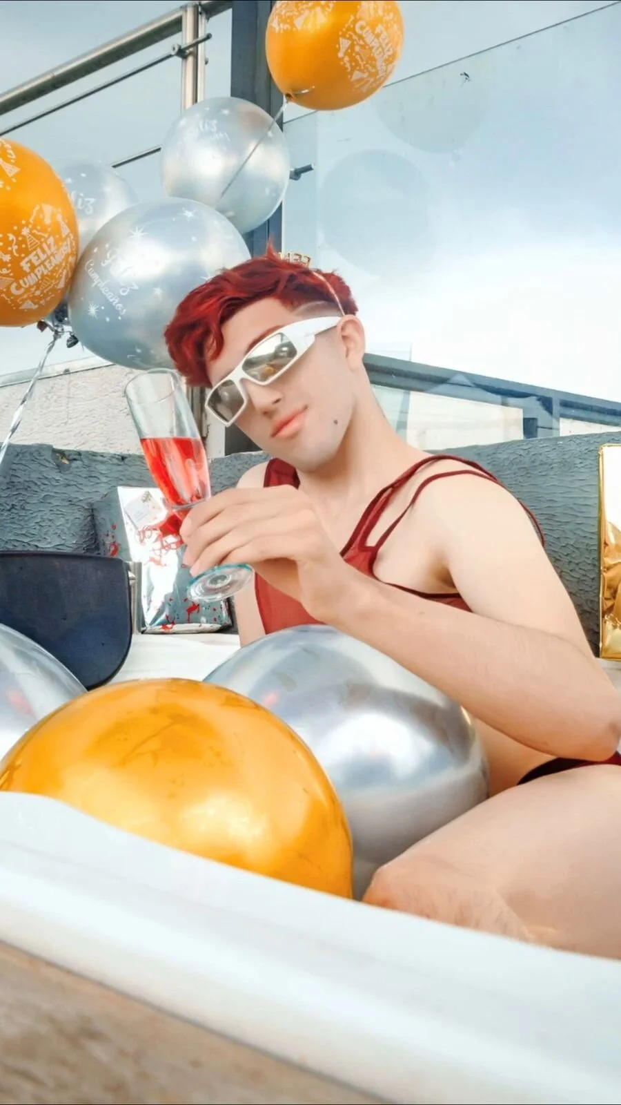 Un_Sluttyy Public Foto 3