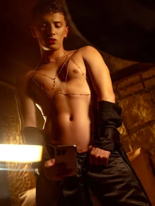 Thiago_Jones1 My warm body Pic