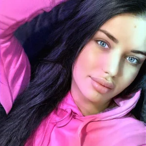 Black_barbiiのPublicの枚の写真