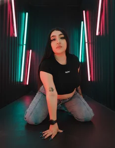 LilithEsme Public Foto 4