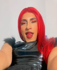 aisha_braunn Public 사진 4
