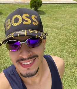 Leon_Hotx: Public ( 3 фото)