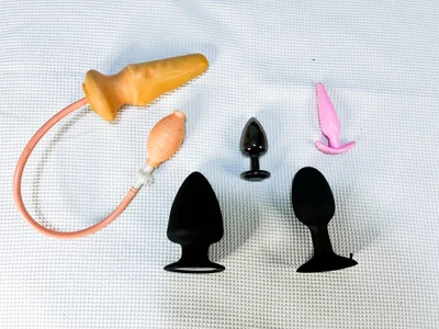 Cur1ouscouple420 Toys 🍆 Pic 6