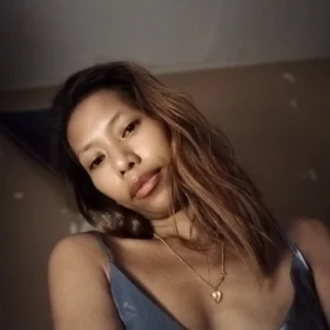 Josifina_asian Public Pic