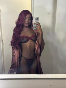 Nahomi-Hill Nahomi ur sexy girl Foto 5