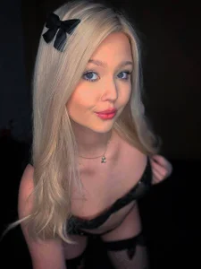 ElsaDivine Soft Chaos 🖤🔥 Εικόνα