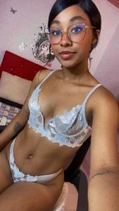 White lingerie od KataleyARossee  snímek