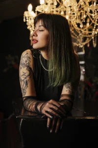 NicoleMun Black is always good Pic 9