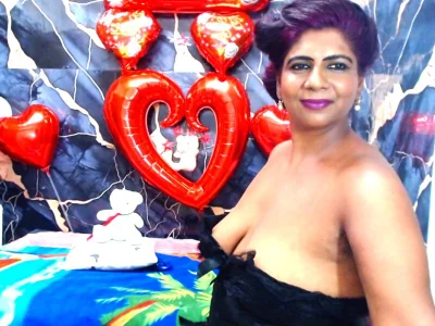 indianerotica69 POTENT Foto