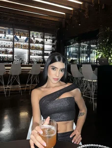 OliviaBellucci Dinner & Dirty Martinis Foto 4