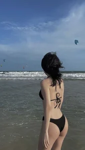 -Hyna- vitamin sea🌊🌊 Hình